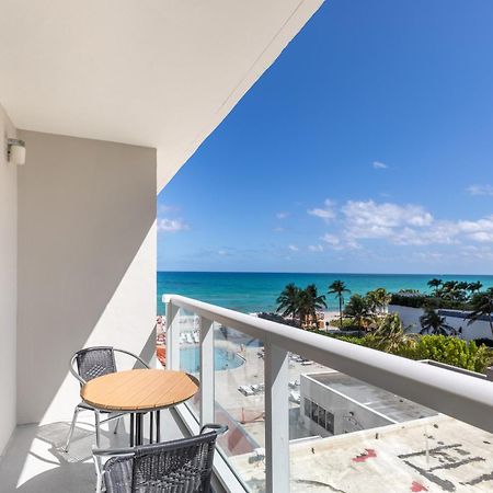 Sunny Isles Beach Resort Studio With Ocean Views 外观 照片