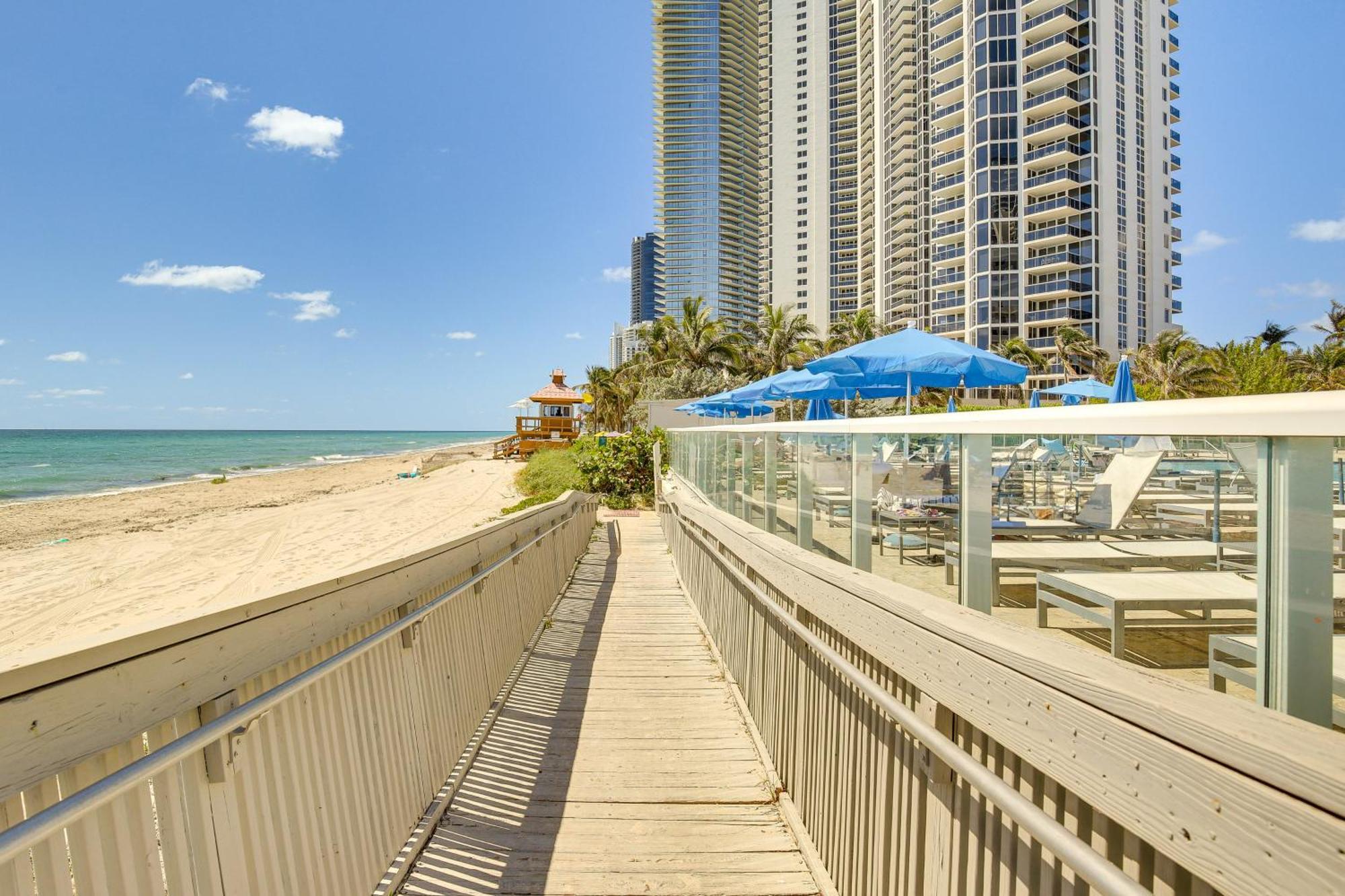 Sunny Isles Beach Resort Studio With Ocean Views 外观 照片